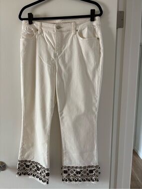 Chico's So Slimming Girlfriend Kick Flare jeans